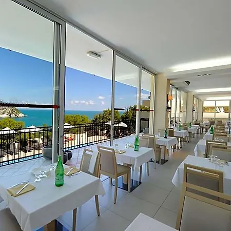 Pugnochiuso Belvedere Aparthotel 2*
